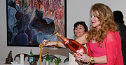 köpfte Champagner mit dem Säbel: Society-Lady Ulrike Hübner (©Foto: Ingrid Grossmann)